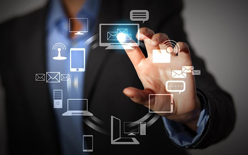 شركة سوشيال ميديا: دورها في بناء العلاقات الاجتماعية والتواصل الفعال