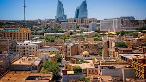 أذربيجان: جسر بين الشرق والغرب في آسيا