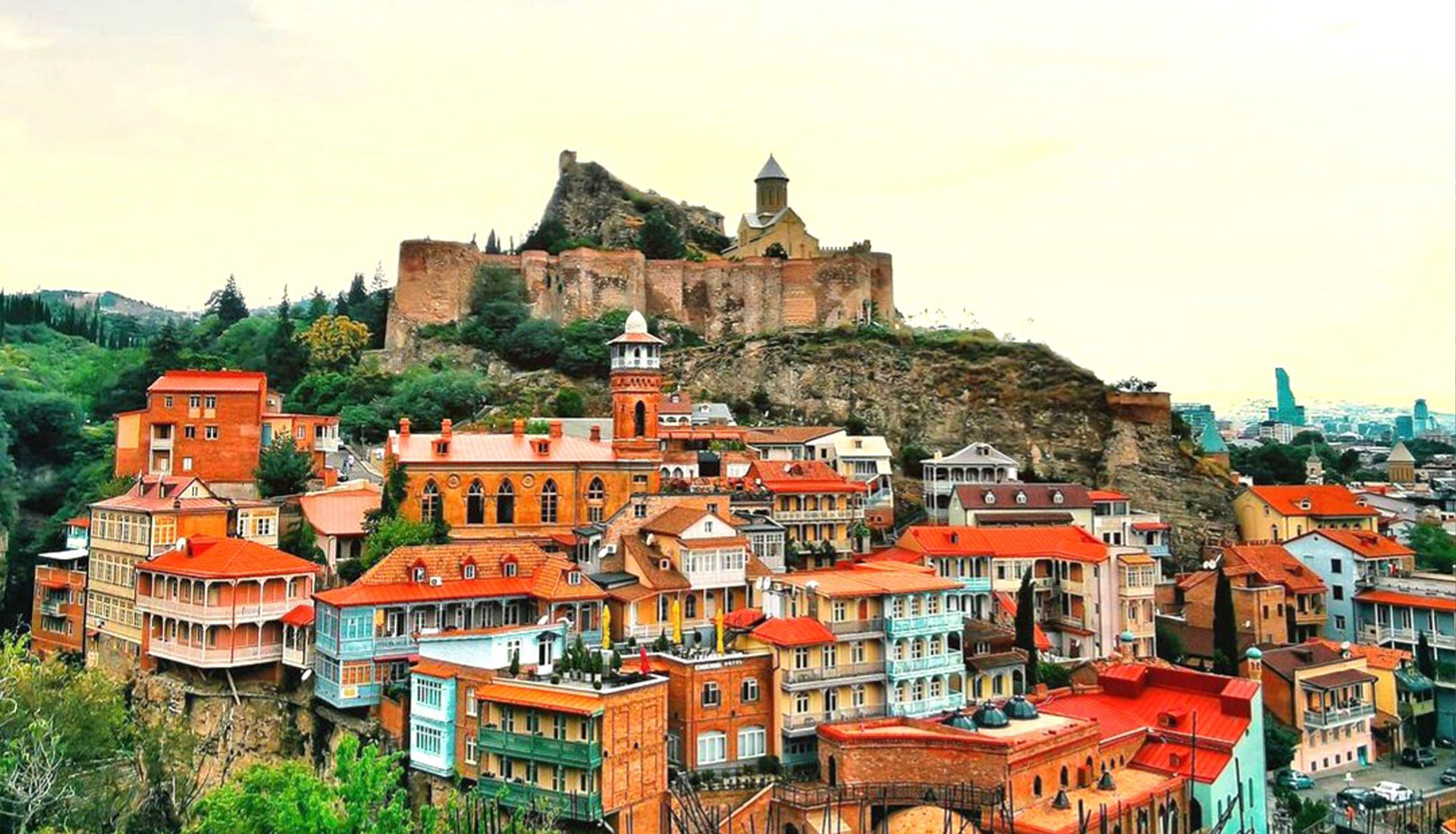 تعرف على تبليسي، عاصمة جورجيا، ومعالمها السياحية المذهلة