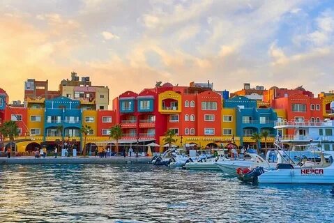 Exclusive Adventure: Private Pyramids Tour from Hurghada