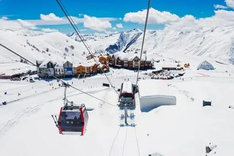 استمتع بجمال الطبيعة في جبال القوقاز الجورجية