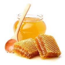 طرق استخدام العسل الملكي في العلاجات الطبيعية