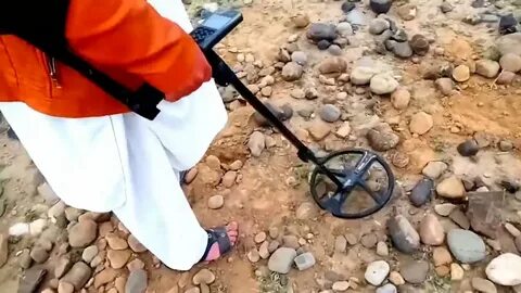 حجر ذهب للبيع: أثمن أنواع الأحجار الكريمة المطلوبة