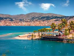 تجربة فريدة للمأكولات والتسوق في أذربيجان