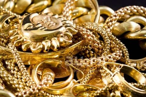 The Fluctuation of Gold Prices: What Investors Should Know