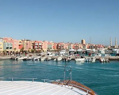 Experience the Red Sea in Style with Private Boat Hire Hurghada