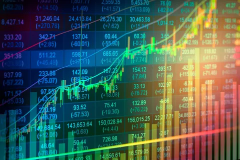 زيادة أسعار الفائدة وتأثيرها على سوق الفوركس: هل تؤثر في زيادة قيمة العملة؟