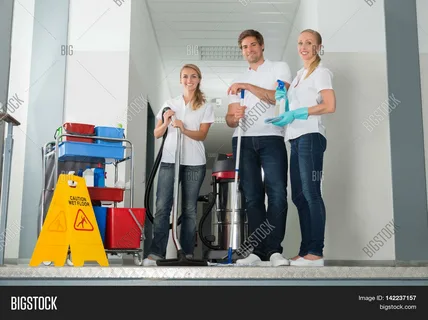 Steps for Properly Caring for Polycarbonate or Glass Roofings
