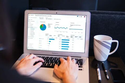 تحليل اختلاف الأسعار بين مختلف شركات التسويق الالكتروني