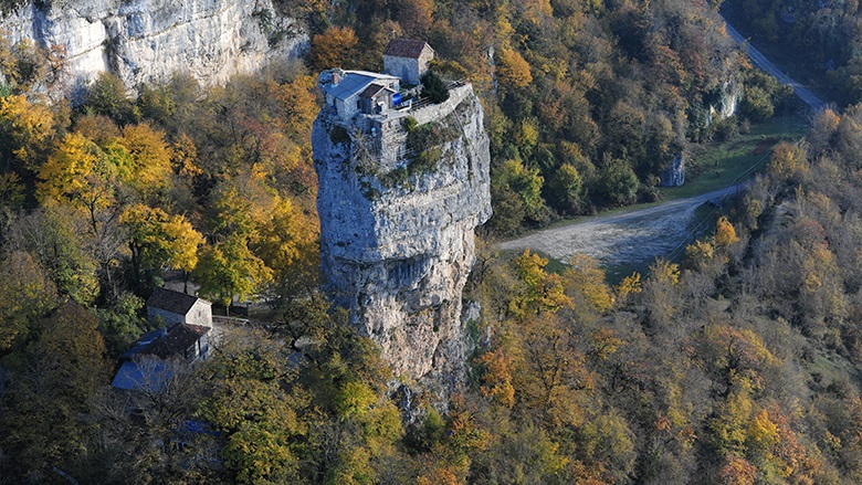 استكشف جمال المدينة القديمة في تبليسي