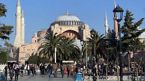 تجربة سياحية لا تُنسى مع شركة سياحية محترفة في اسطنبول