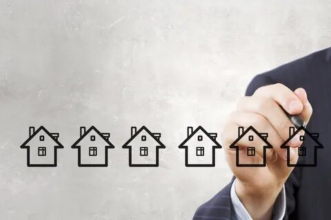 كيف تتأثر أسعار العقارات بالتغيرات الاقتصادية العالمية
