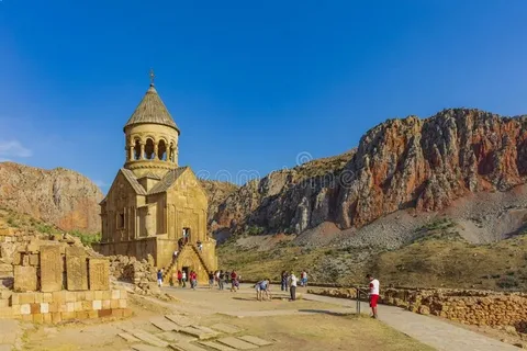 اختبر جمال الطبيعة والحياة البرية في ماليزيا مع شركة السياحة