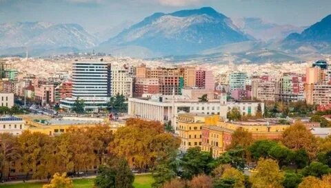 استمتع بالسحر التاريخي في مدينة برشت