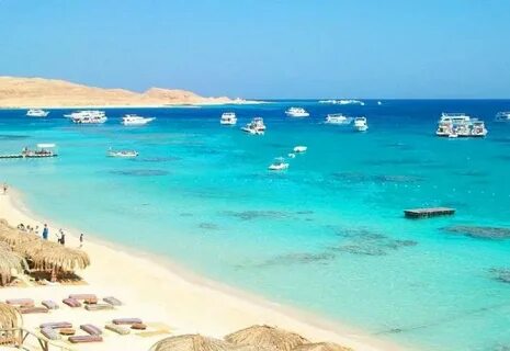Experience the Wonder: Day Trip to Giza Pyramids from Hurghada