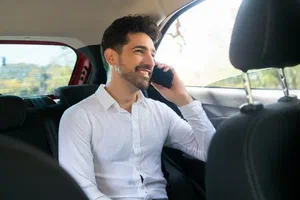 ماذا تقدم شركة كارما من خدمات ليموزين مطار القاهرة بأسعار مغرية؟