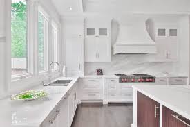 A Guide to Choosing the Right Kitchen Quartz Stone for You