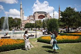 استكشف مدن تركيا الحديثة في جولة سياحية مثيرة