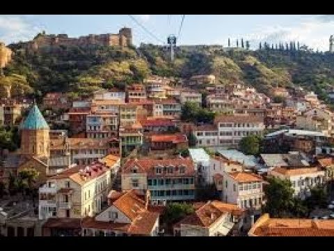 استمتع بجولة في الأسواق التقليدية والمتاجر الحديثة في تبليسي