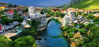 عش تجربة فريدة واستمتع بثقافة اندونيسيا من خلال عروض سياحية مميزة