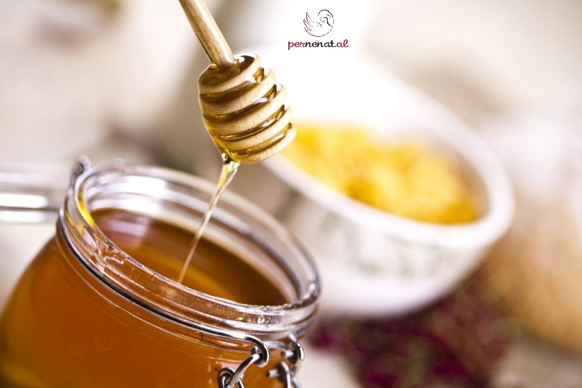 طرق استخدام عسل هني دوز في العناية بالبشرة