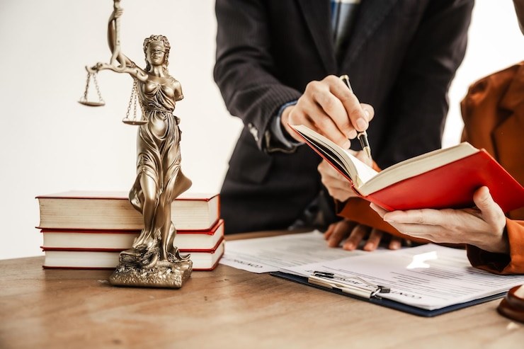 المحامي نجم الدين العثماني: رائد من رواد المحاماة في العالم العربي