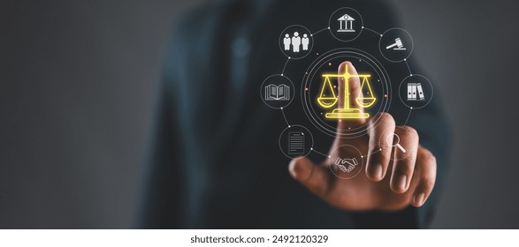 قصة نجاح المحامية عائشة بنخلدون: من الصعوبات إلى الشهرة في عالم المحاماة