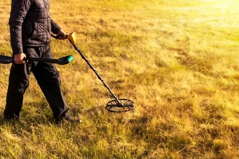 Tools and Equipment for Hunting for Gold