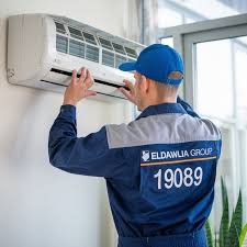 أفضل الطرق والمواد المستخدمة في تنظيف مكيفات الهواء