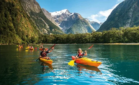 استكشف جمال البحر الأبيض المتوسط في سياحة الجزائر واستمتع بأفضل الشواطئ الرملية