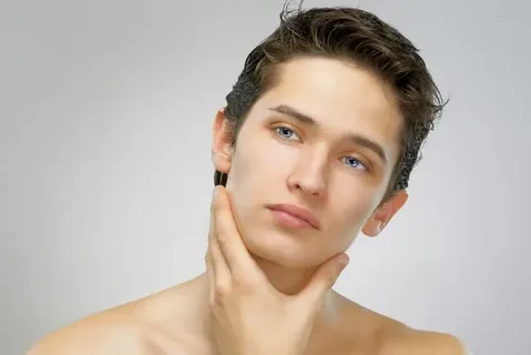 كيف يؤثر شد الوجه على هيكل الوجه وملامحه؟
