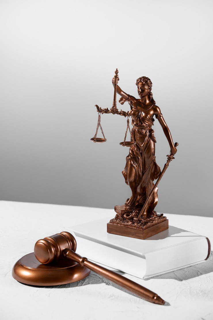 موقع استشارات قانونية مجانية: حلول قانونية مبسطة لمشاكلك القانونية