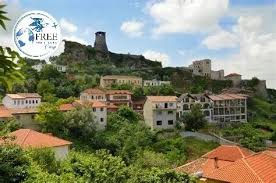 تمتع بمغامرة فريدة مع عروض سياحية مذهلة في إندونيسيا