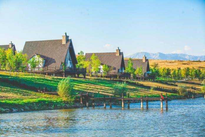 استكشاف المدينة القديمة في باكو: رحلة في زمان الحضارة الإيرانية