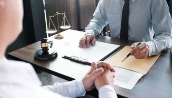 كيفية اختيار محامي متخصص في مجال معين