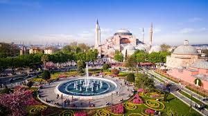 استفد من العروض السياحية المميزة لتجربة فنادق فاخرة وخدمات متميزة في تركيا