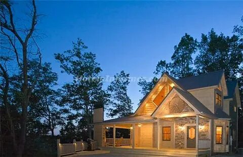 Secluded Serenity: Glass Cottage Hideaway Near Atlanta Georgia