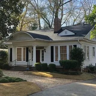 Get Away from It All at a Glass Cabin Georgia Retreat