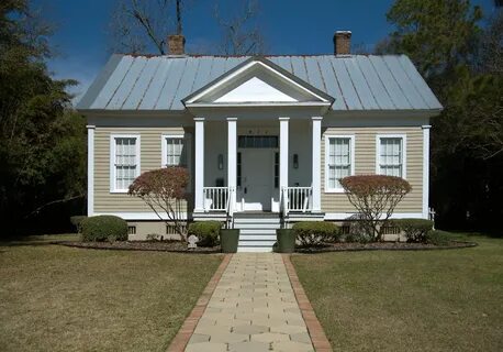 Discover the Hidden Gems of Georgia from a Holiday Cottage