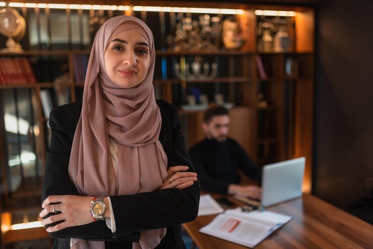 تأثير تكلفة الاستشارة القانونية على المواطن العادي والشركات الكبيرة