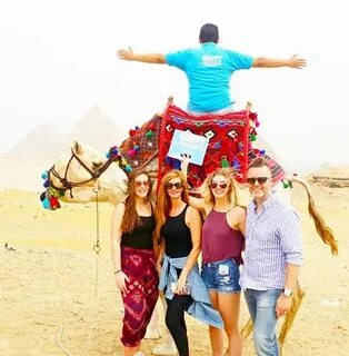Turquoise Waters and Colorful Coral: Hurghada Island Snorkeling Guide