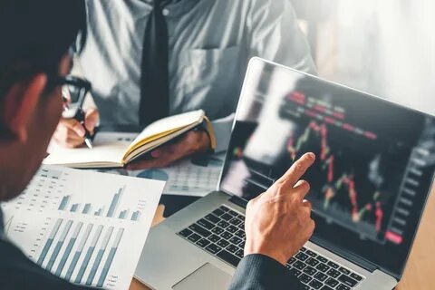 العاشر: مكان مثالي لامتلاك شقة فاخرة