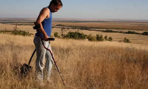 Uncovering Hidden Treasures: Metal Detecting in the Desert