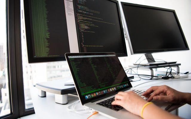 العناصر الأساسية في إنشاء موقع الكتروني ناجح