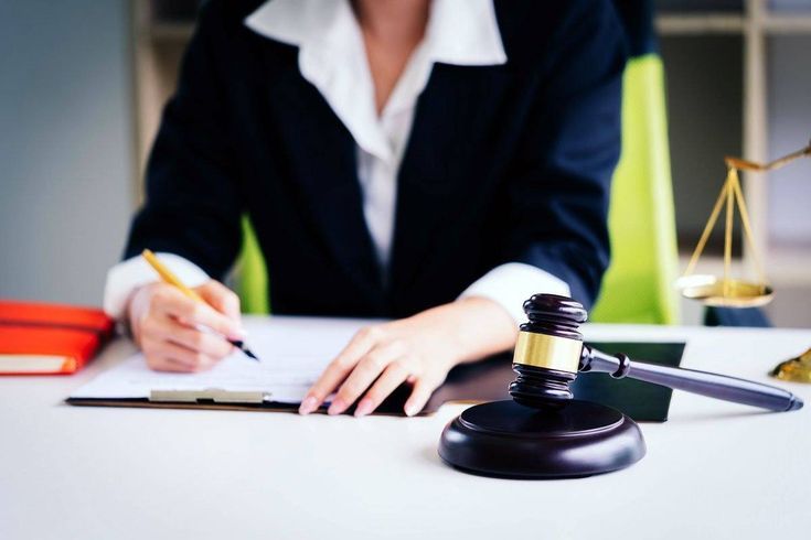 أهمية الأنظمة القانونية في حماية الأفراد والشركات