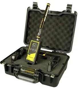 Finding Gold in the Sand: The Ultimate Beach Metal Detectors